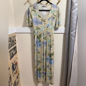 Vintage Floral Maxi Dress